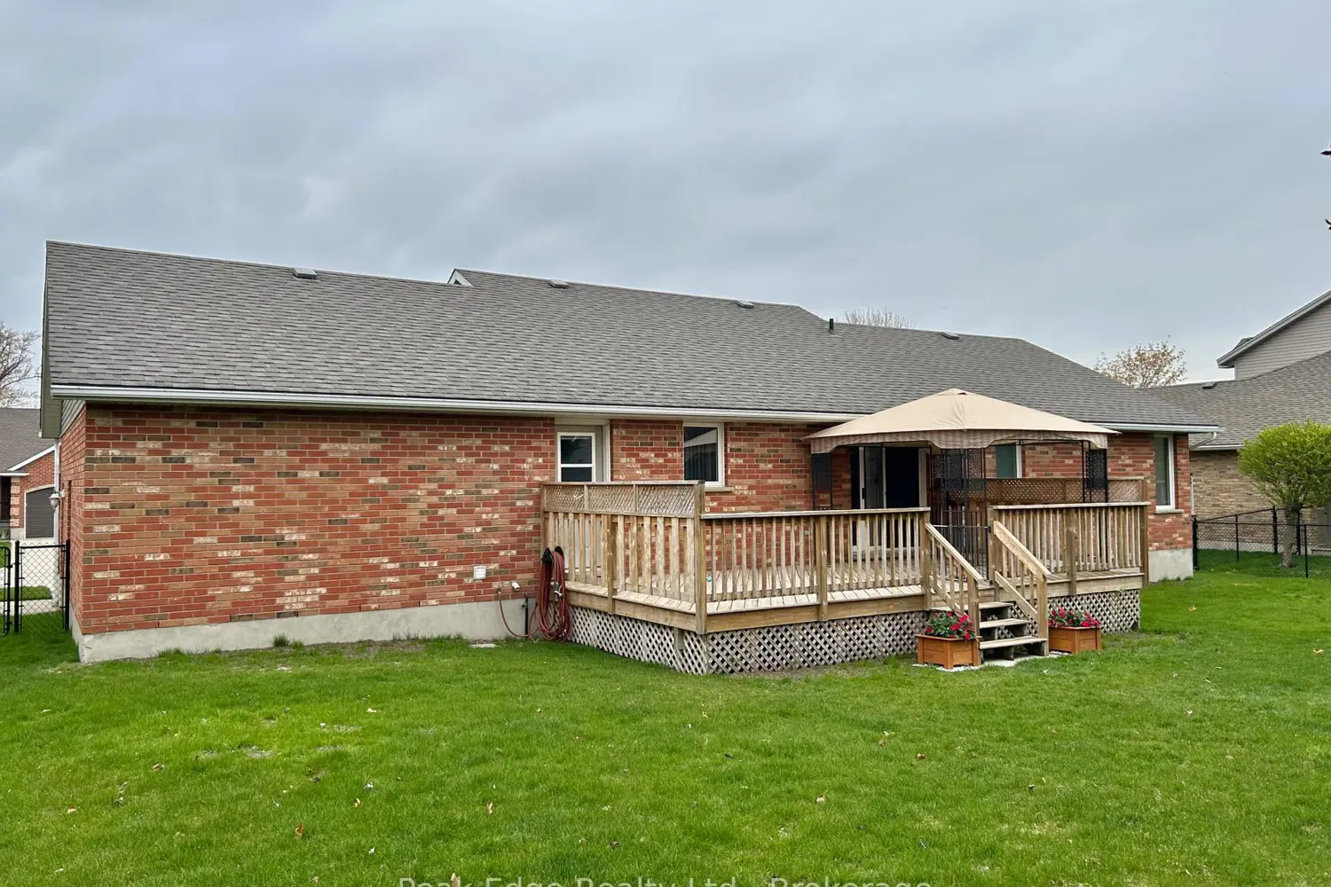 397 1St Street photo 4