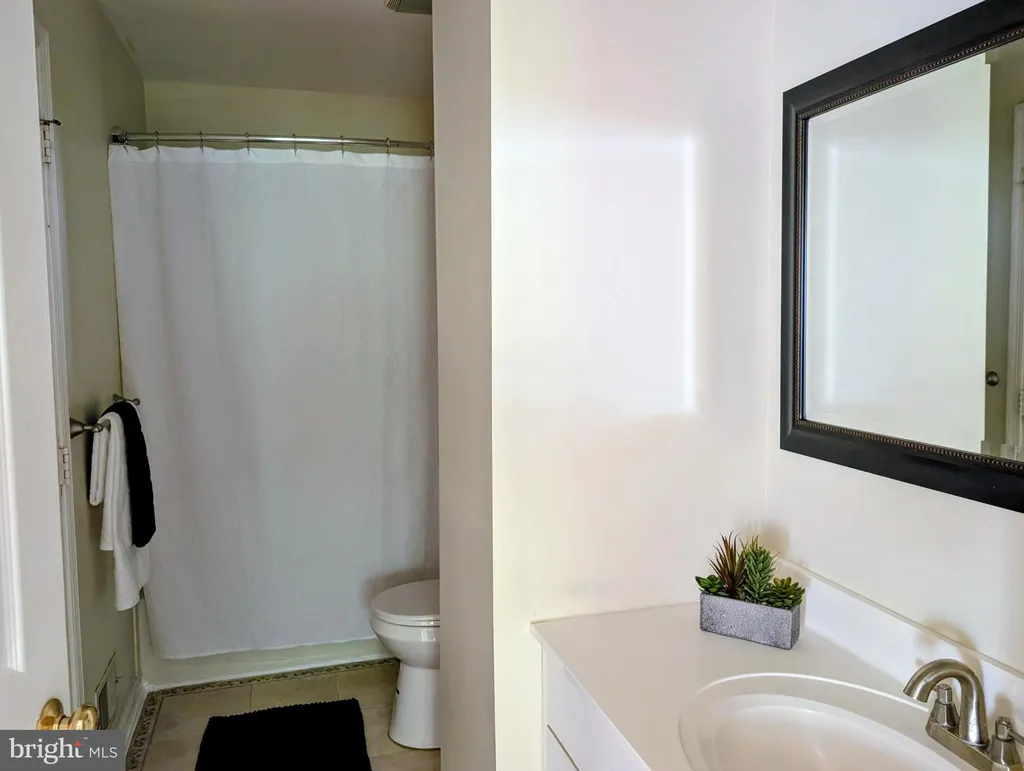 Additional image 17 of 20 Cambridge Court, Princeton, NJ 08540