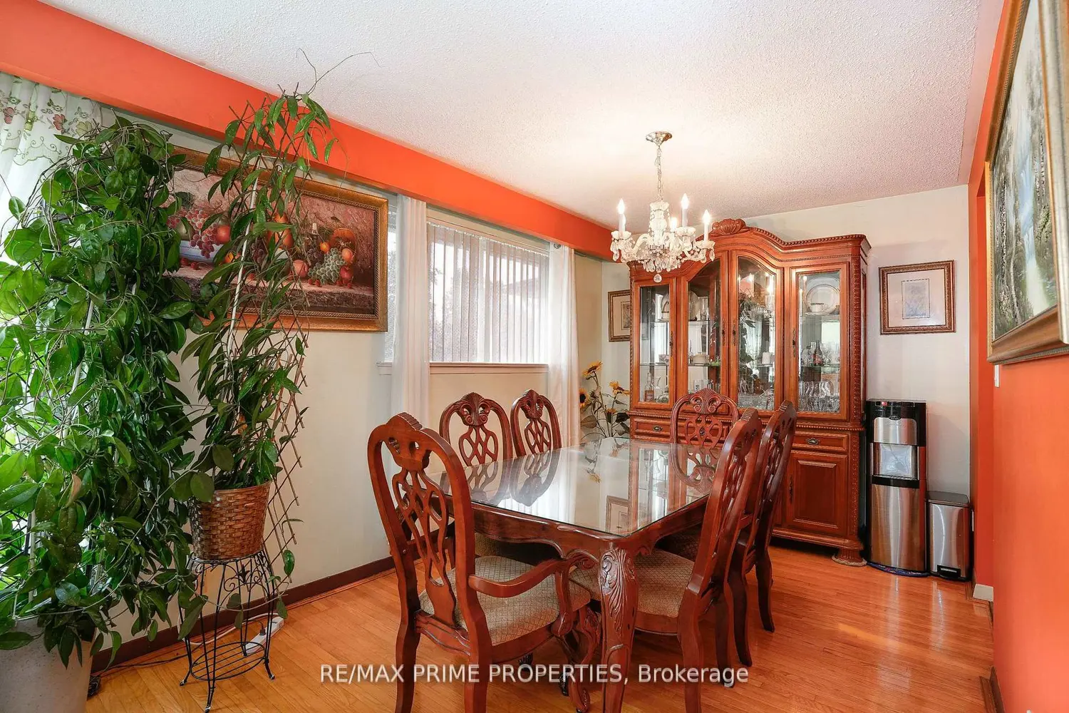 81 Silverstone Drive photo 5