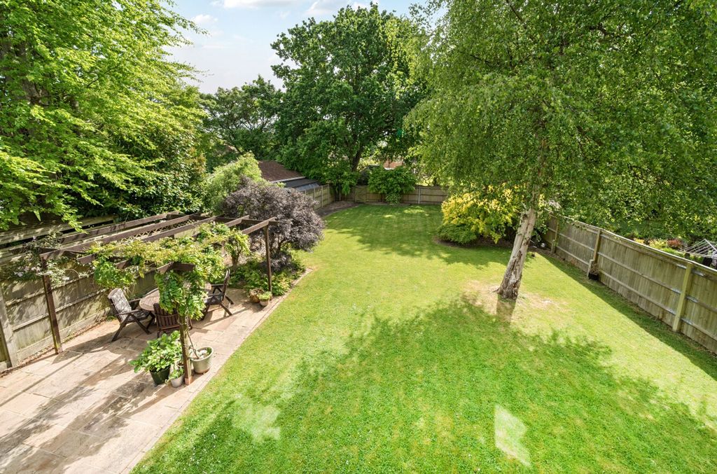 Additional image 4 of 4 bed detached house for salePembury Road, Havant PO9
