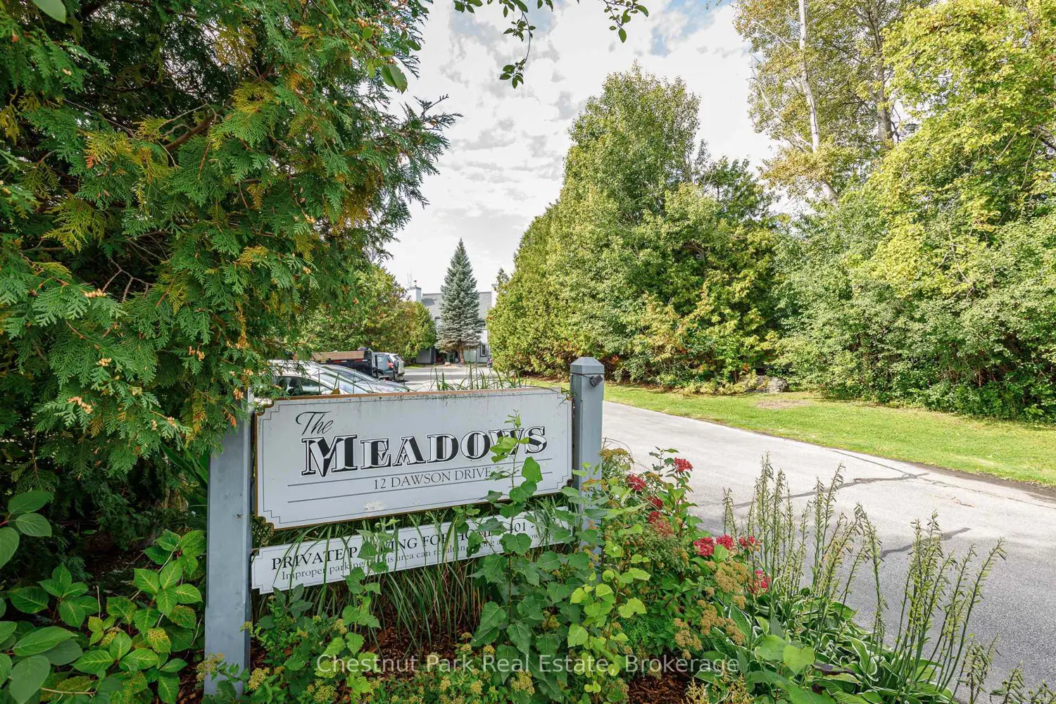 12 Dawson Drive 407 photo 2