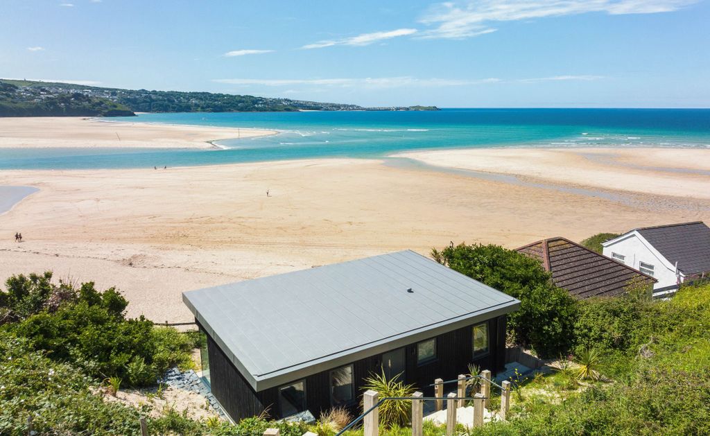 2 bed detached house for saleAbove Hayle Beach - Riviere Towans, Hayle, Cornwall TR27