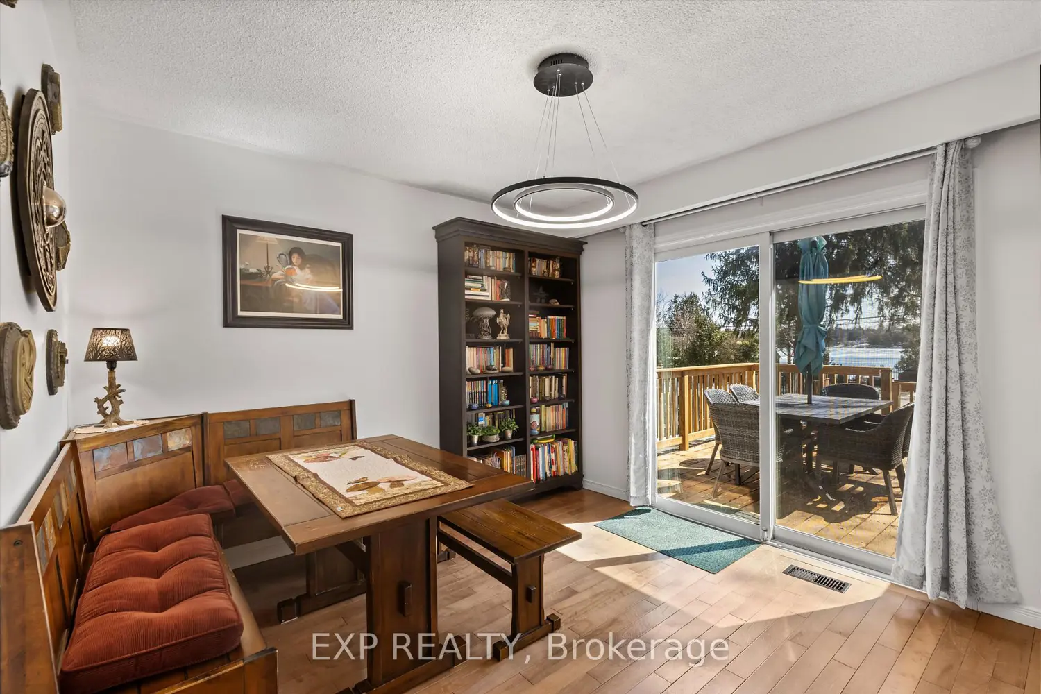 34 Connor Drive photo 3
