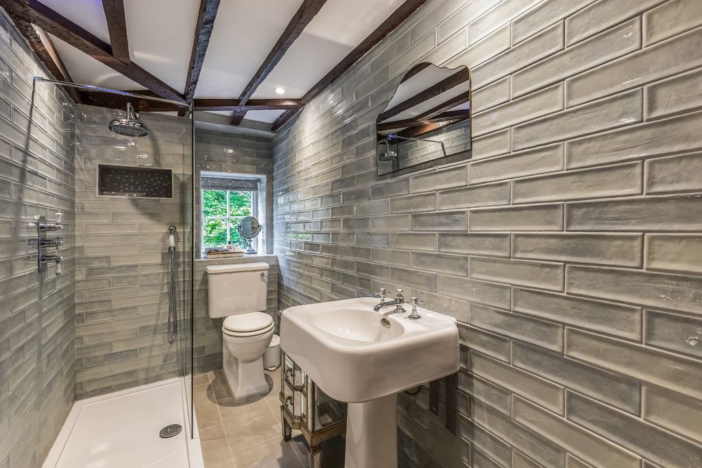 Additional image 10 of 3 bed detached house for saleLondon Road, Hindhead, Surrey GU26