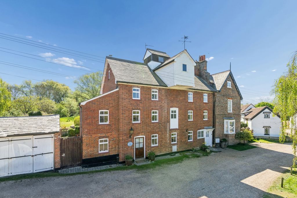 6 bed semi-detached house for salePurwell Lane, Hitchin SG4