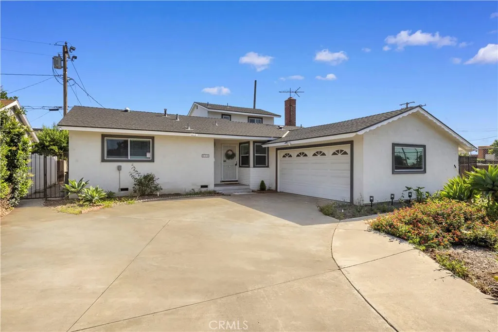 912 W Hill Ave, Fullerton, CA 92832 photo 2
