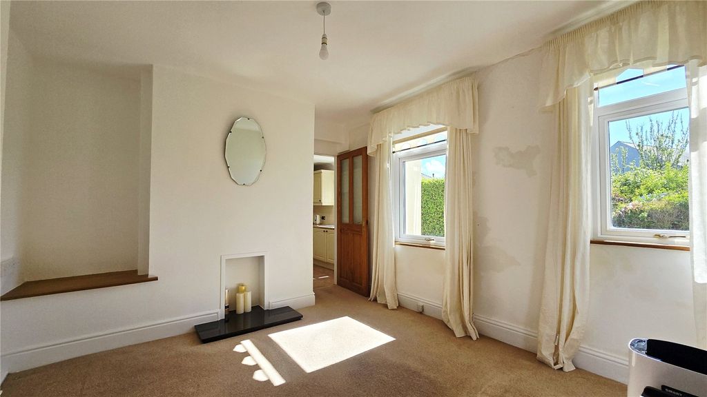 Additional image 5 of 3 bed end terrace house for salePorth-Y-Felin, Holyhead, Isle Of Anglesey LL65