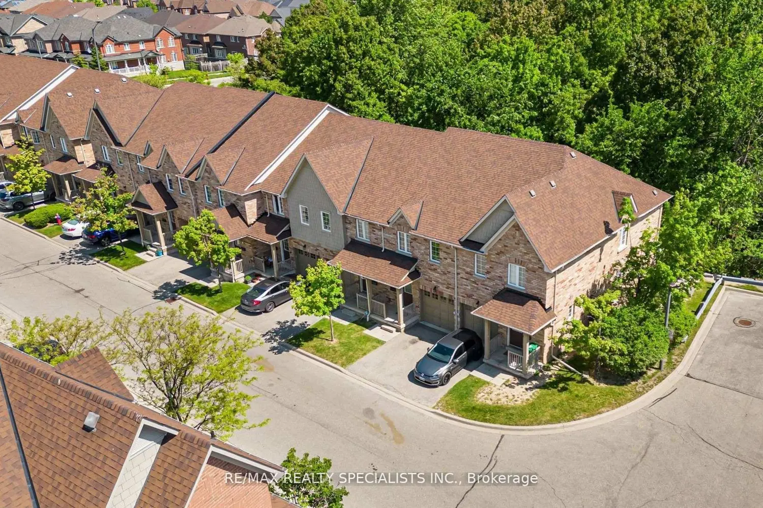 3950 Erin Centre Boulevard 70 photo 2