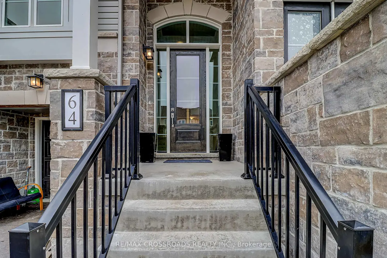 64 Lyall Stokes Circle photo 4