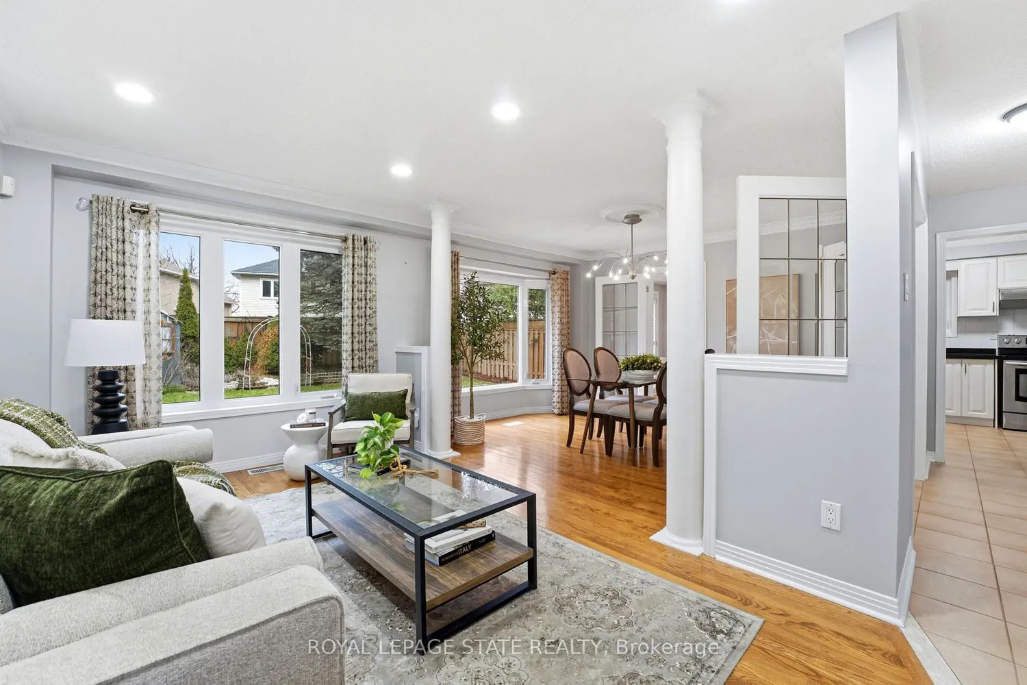 166 Boulding Avenue photo 2