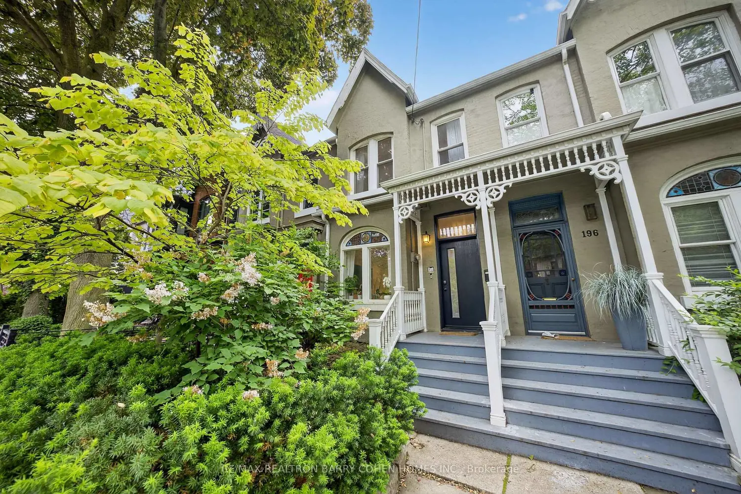 198 Macpherson Avenue
