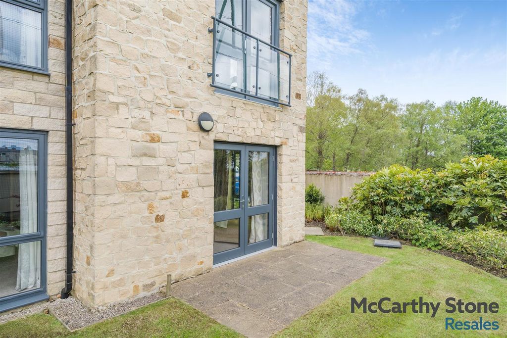 Additional image 38 of 2 bed flat for saleThe Wickets, Kirkgate, Settle BD24