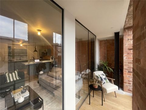 20 Derwent House, Livery Street, Jewelley Quater, Birmingham B3
