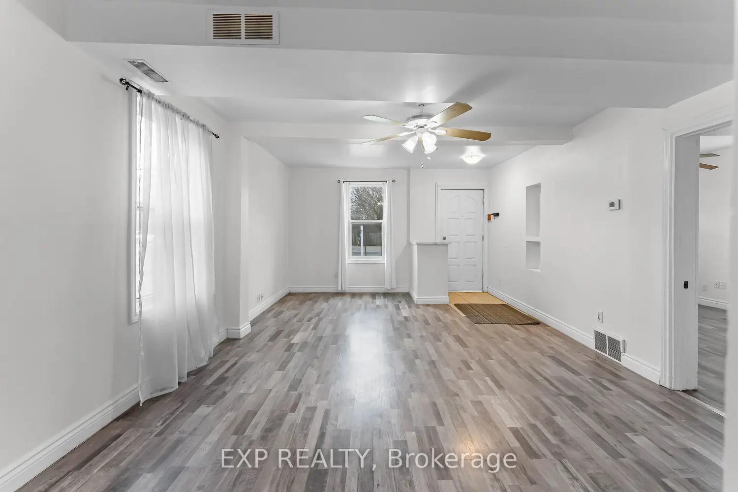 146 Oakdale Avenue photo 3