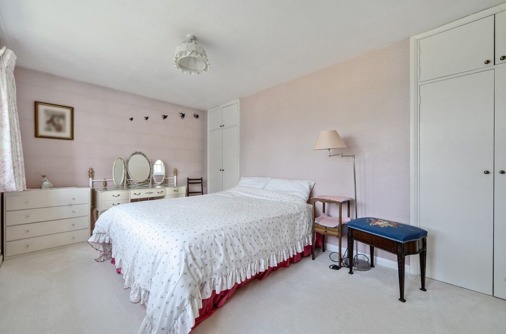 Additional image 15 of 4 bed detached house for saleParsons Lane, Hindhead, Surrey GU26