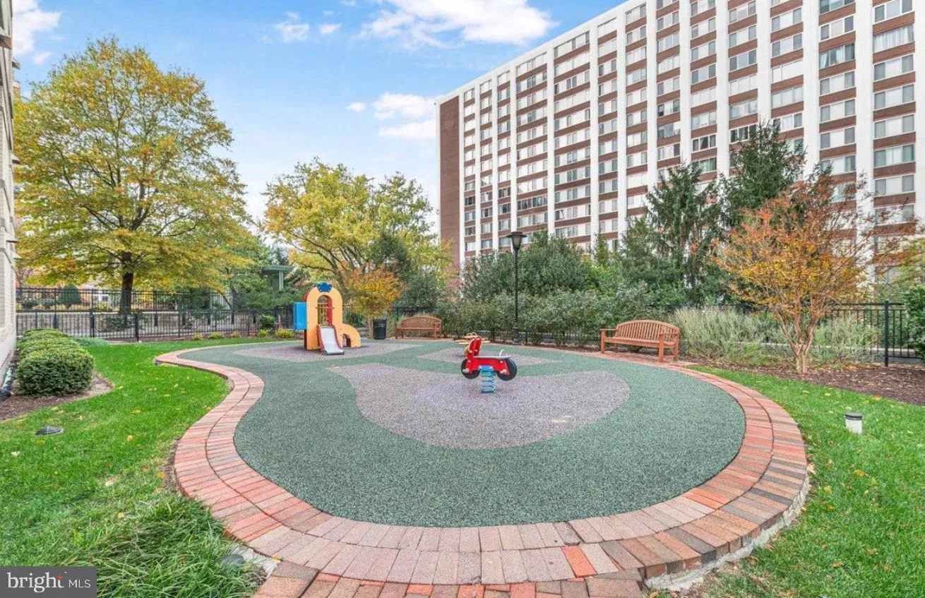 Additional image 76 of 11710 Old Georgetown Rd Unit 429, North Bethesda, MD 20852