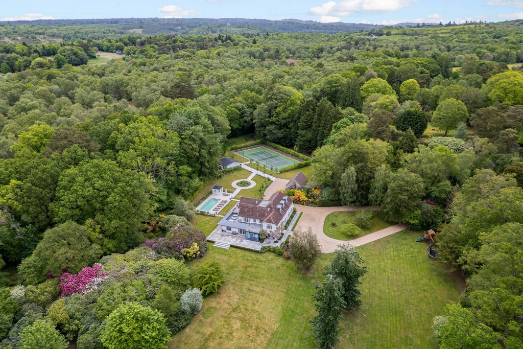 Additional image 2 of 5 bed property for saleDanley Lane, Haslemere, Surrey GU27