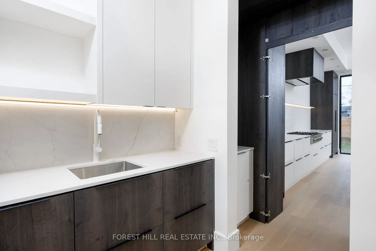 170 Ranee Avenue photo 4