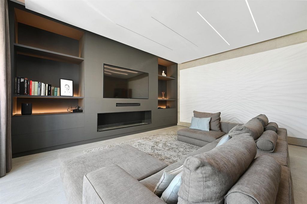 Additional image 5 of 3 bed flat for saleWest Hill, Harrow HA2
