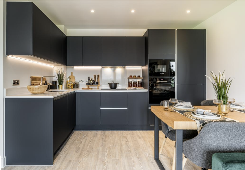 Additional image 5 of 3 bed flat for saleLampton Road, Hounslow TW3