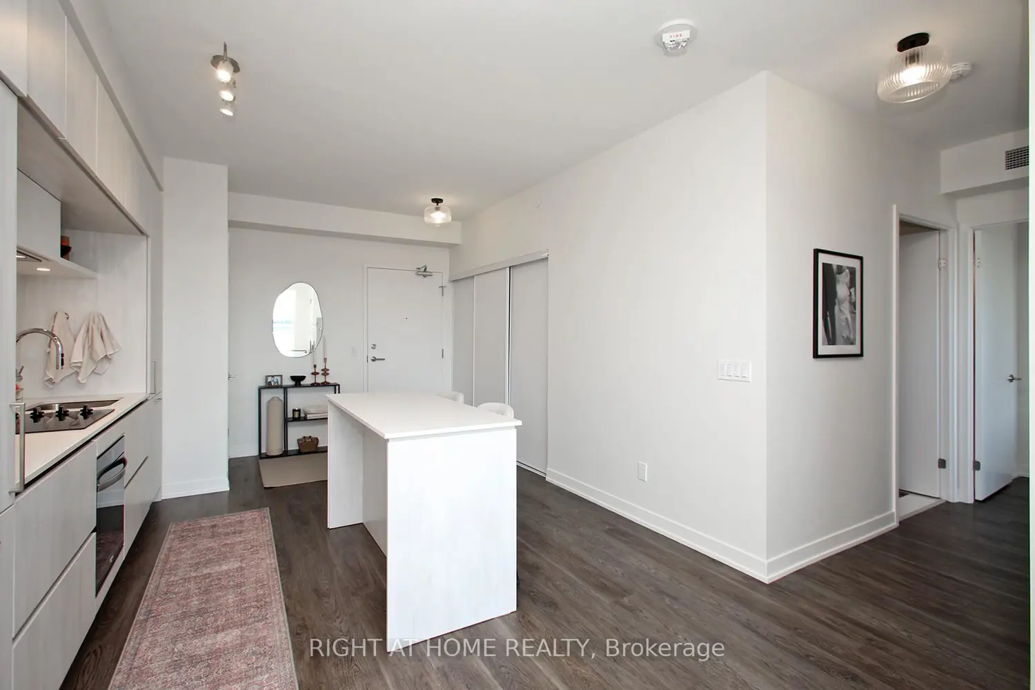 6 David Eyer Road 513 photo 5
