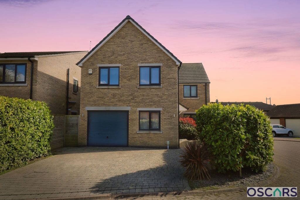 4 bed detached house for saleCliff Road, Hessle HU13