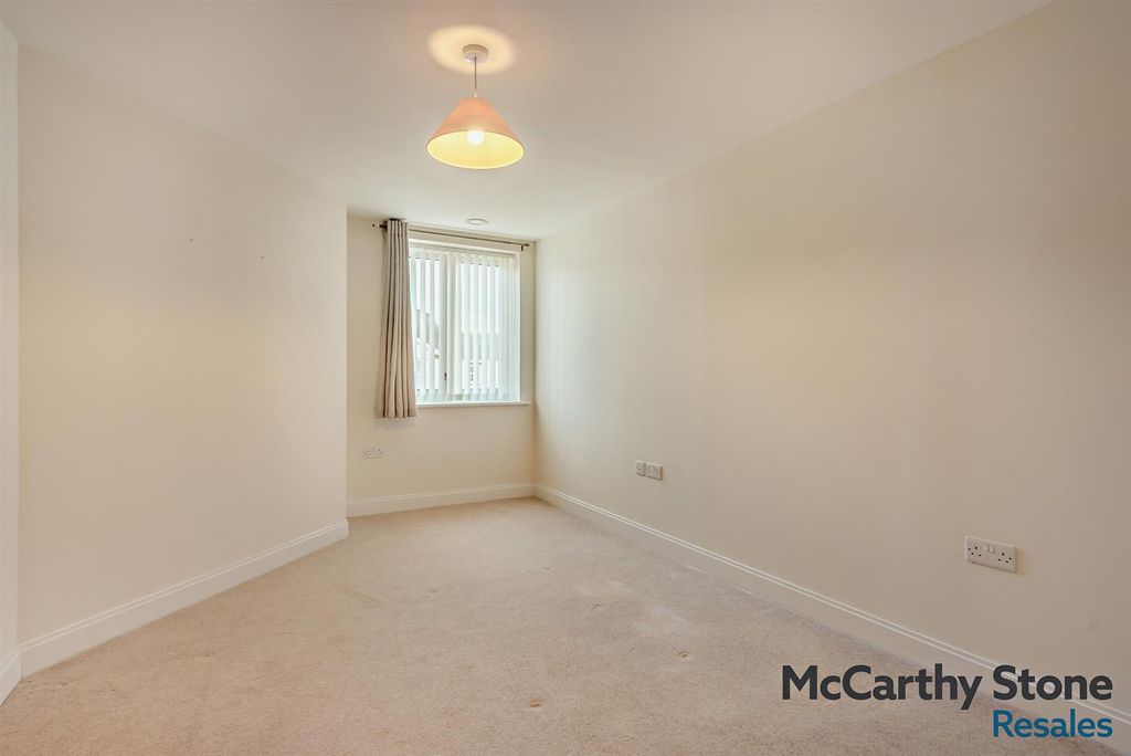 Additional image 7 of 2 bed flat for saleSt. Marys Road, Hayling Island PO11
