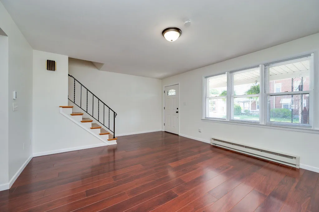 Additional image 11 of 4 S Buttonwood Street, Fleetwood, PA 19522