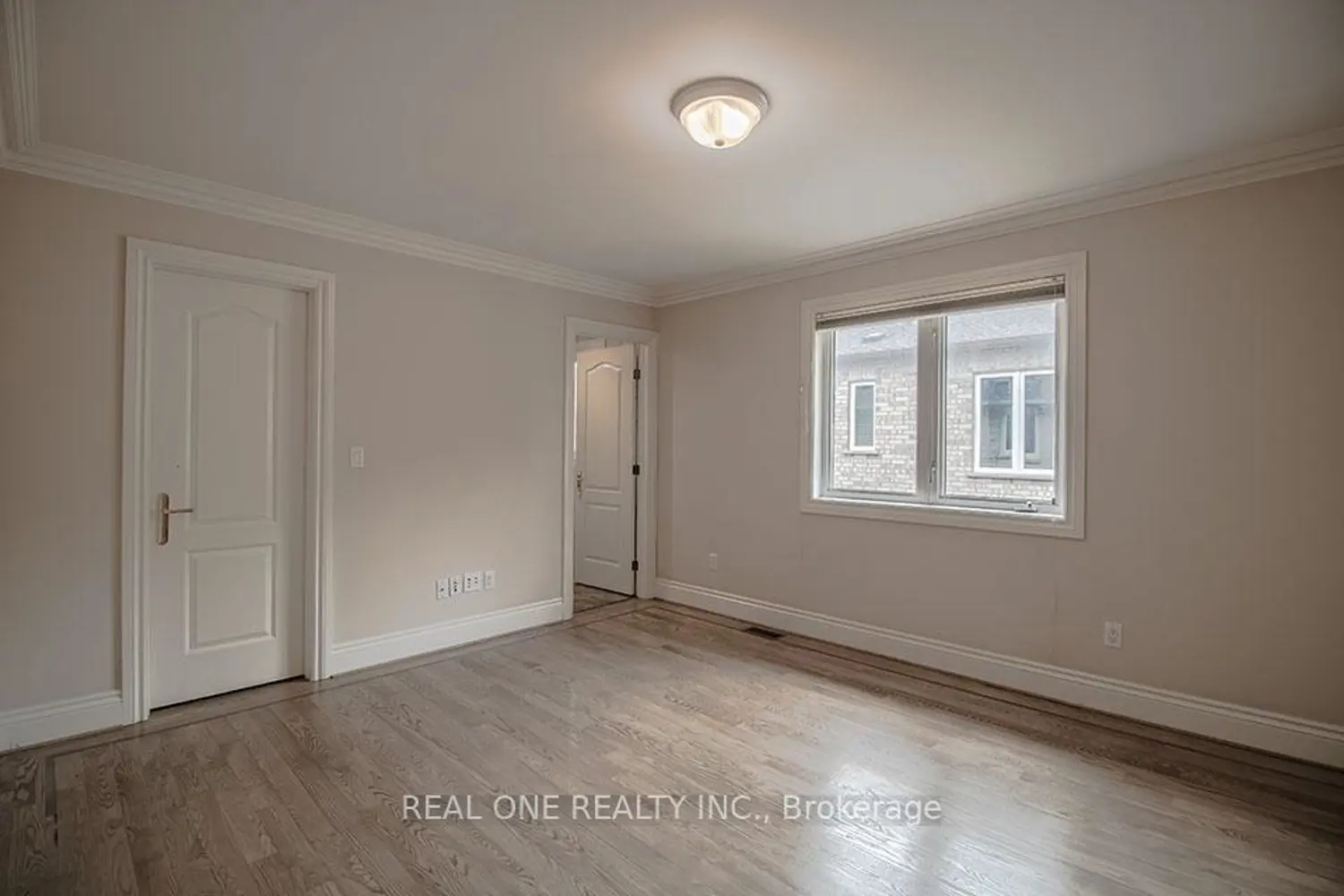 Additional image 4 of 50 Yorkminster Road