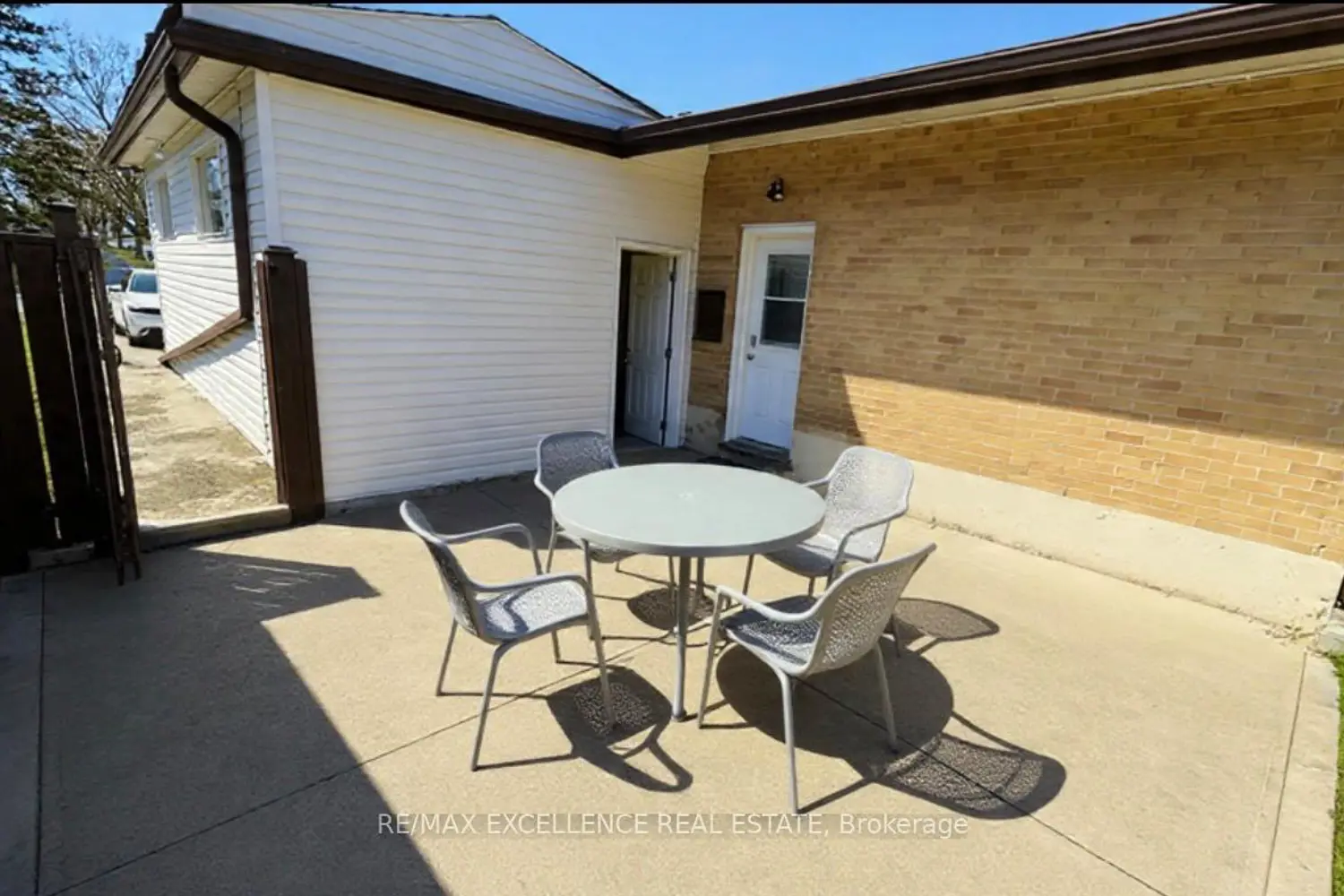 35 Siebert Avenue photo 3