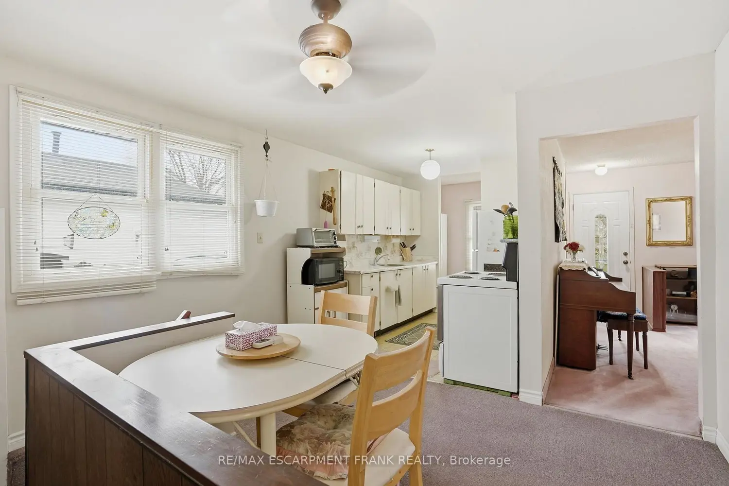 99 Palmer Road photo 5