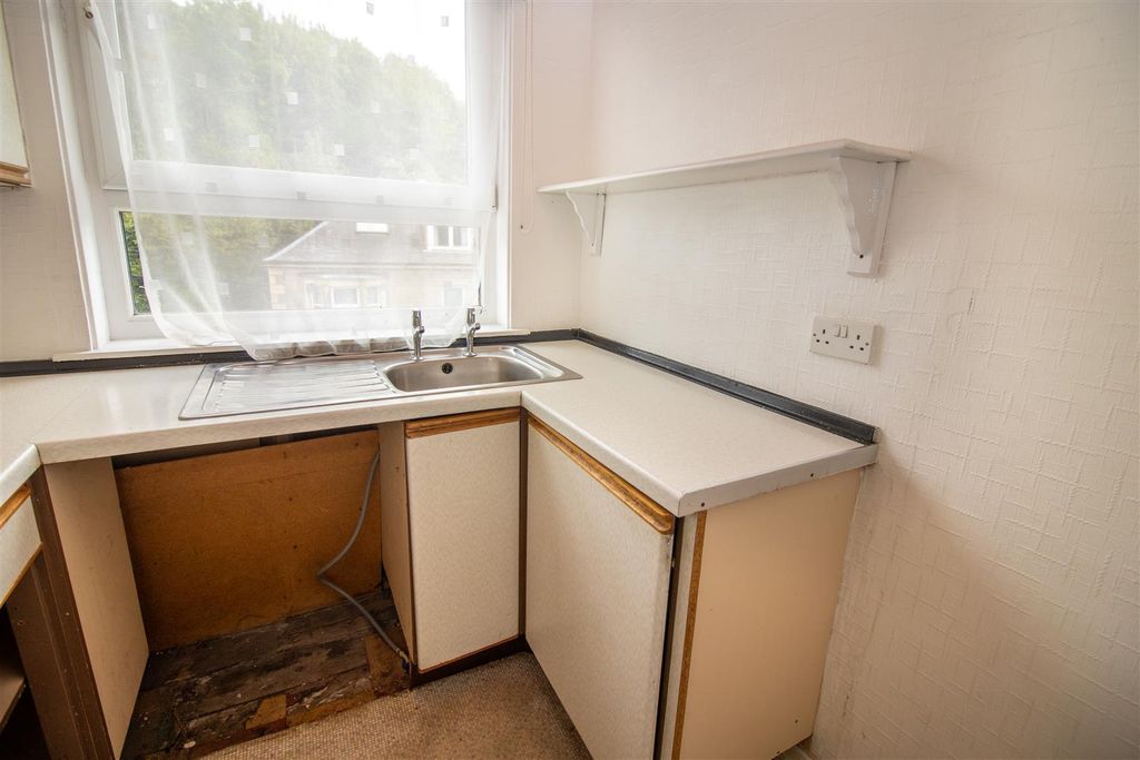 3 bed flat for saleWeensland Road, Hawick TD9 photo 3