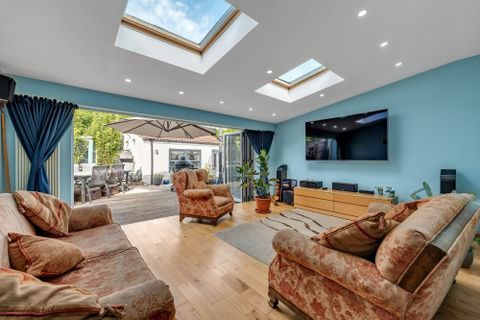 Ravenglass Crescent, Bristol BS10