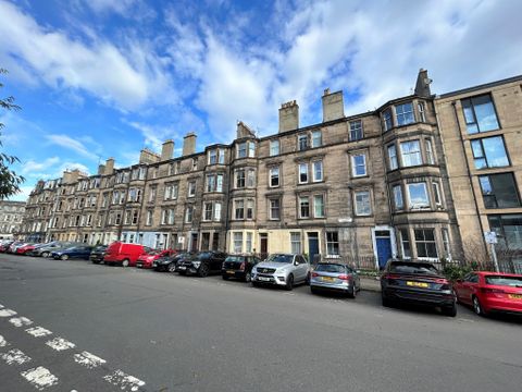 Montgomery Street, Hillside, Edinburgh EH7