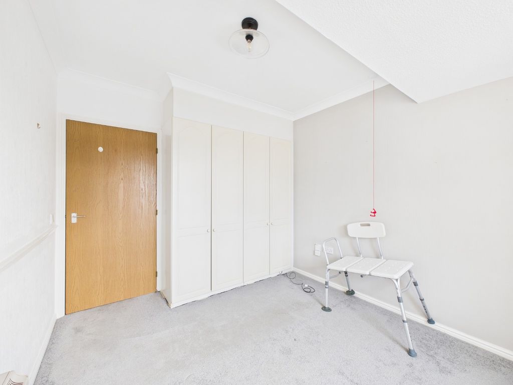 Additional image 8 of 1 bed flat for saleAlbion Court, Anlaby Common, Hull HU4