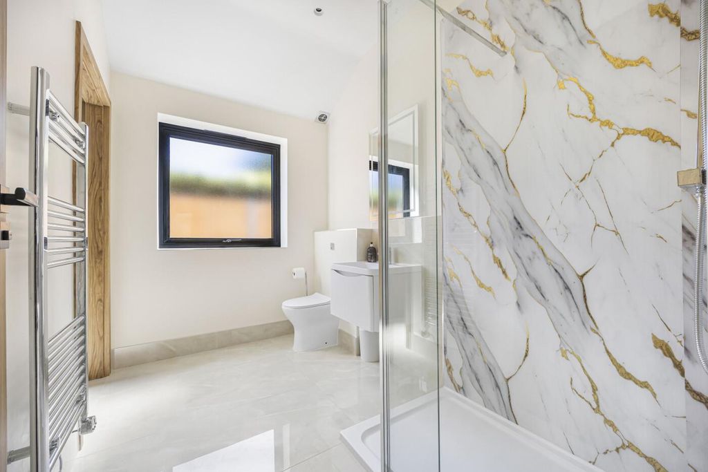 Additional image 16 of 5 bed detached house for saleMakins Road, Henley-On-Thames RG9