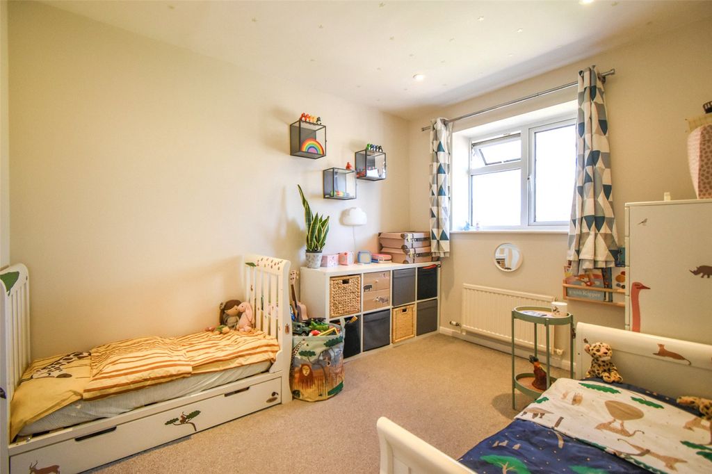 Additional image 10 of 3 bed terraced house for saleCompass Field, Hook, Hampshire RG27