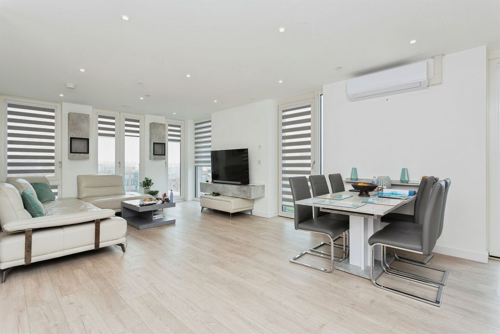 Additional image 2 of 3 bed flat for salePerceval Square, Harrow HA1