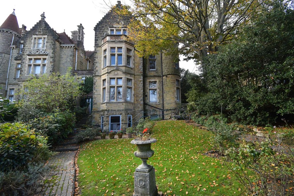 2 bed flat for saleHighlands Gardens, St Leonards-On-Sea TN38