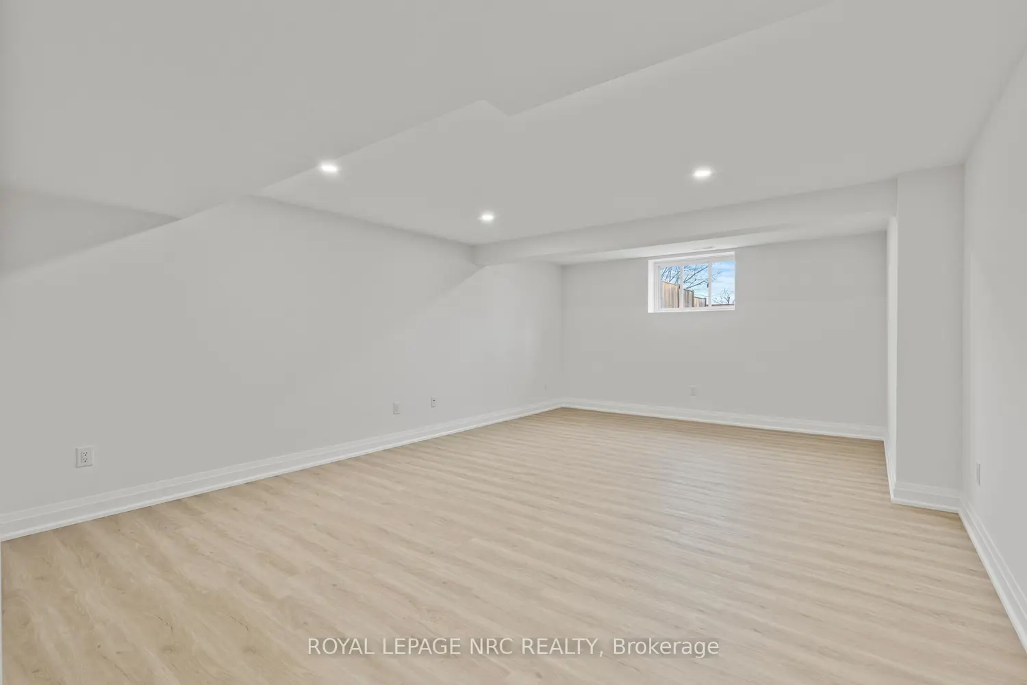 Additional image 16 of 4705 Lee Avenue