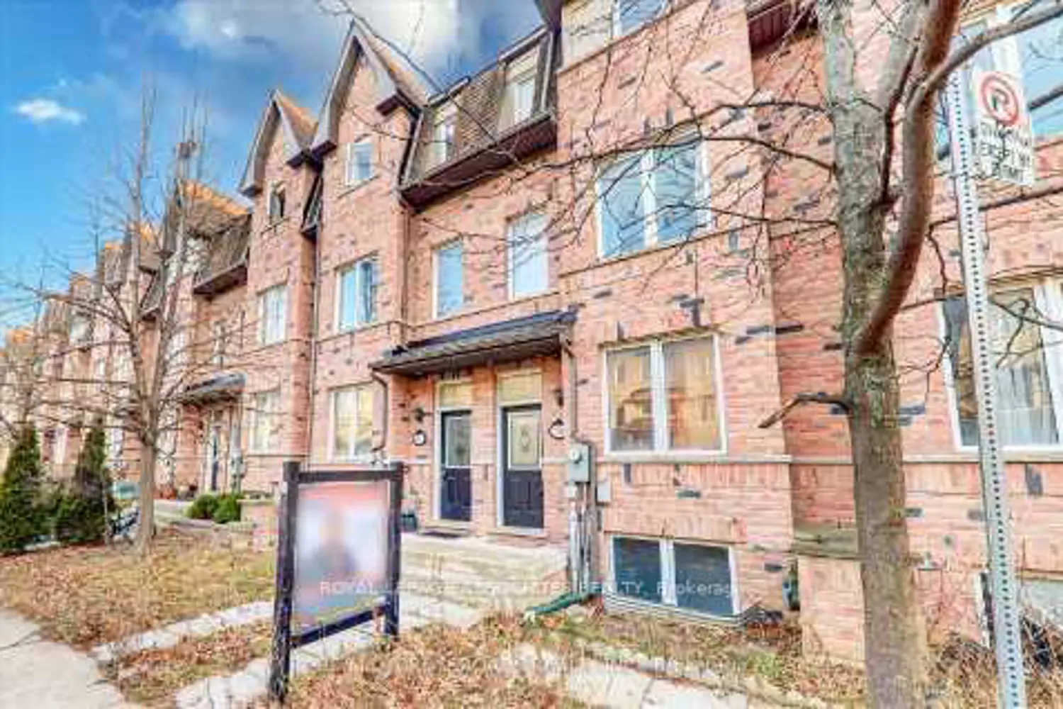 Additional image 3 of 19 Kawneer Terrace
