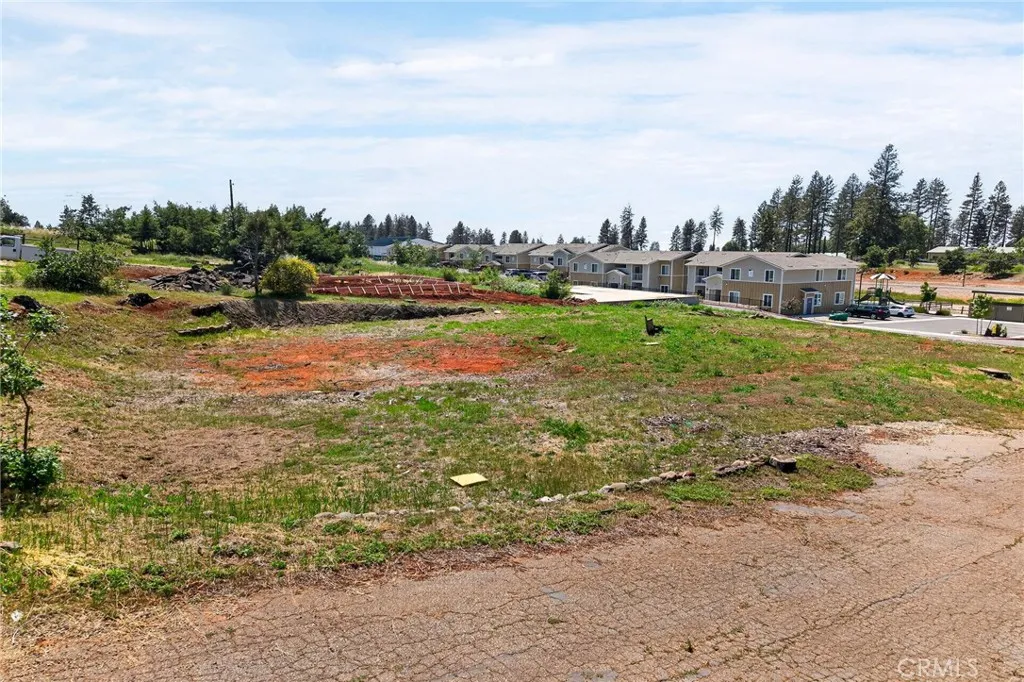6035 Maxwell Dr, Paradise, CA 95969 photo 4