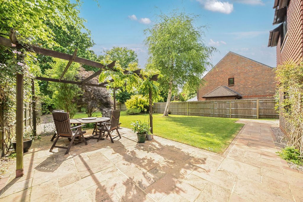 Additional image 20 of 4 bed detached house for salePembury Road, Havant PO9