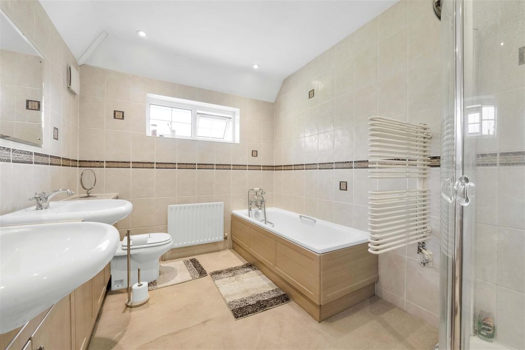 Additional image 6 of 5 bed detached house for saleSauncey Wood, Harpenden AL5
