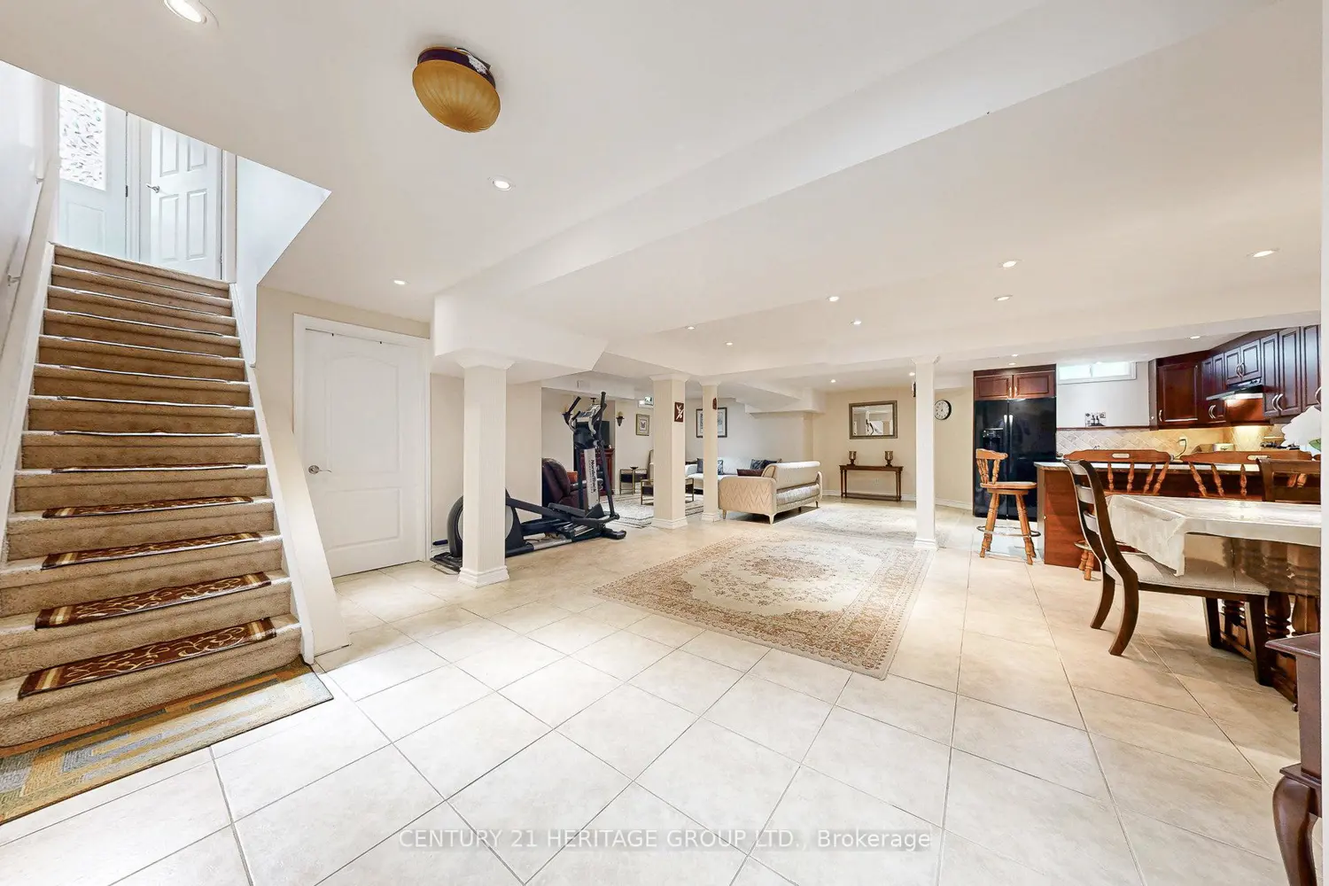 Additional image 16 of 98 Charing Crescent