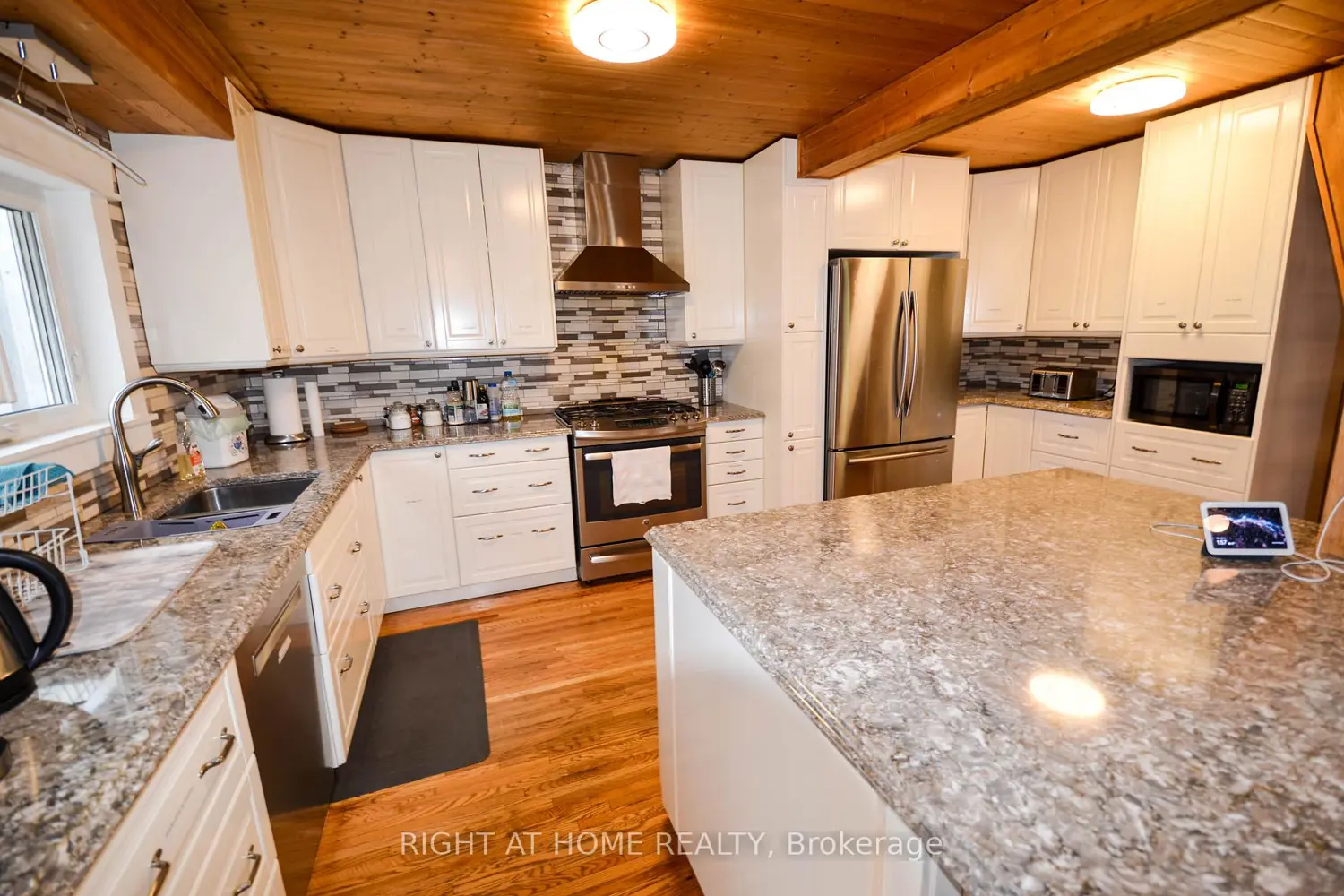 49 Winfield Drive photo 4