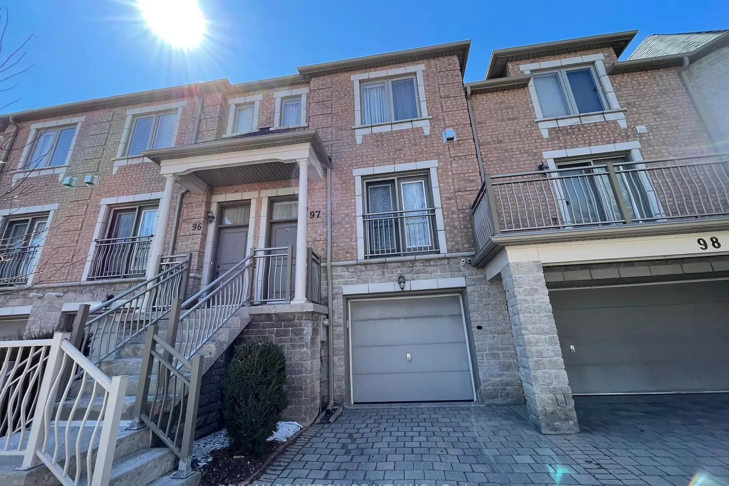 9133 Bayview Avenue 97 photo 4