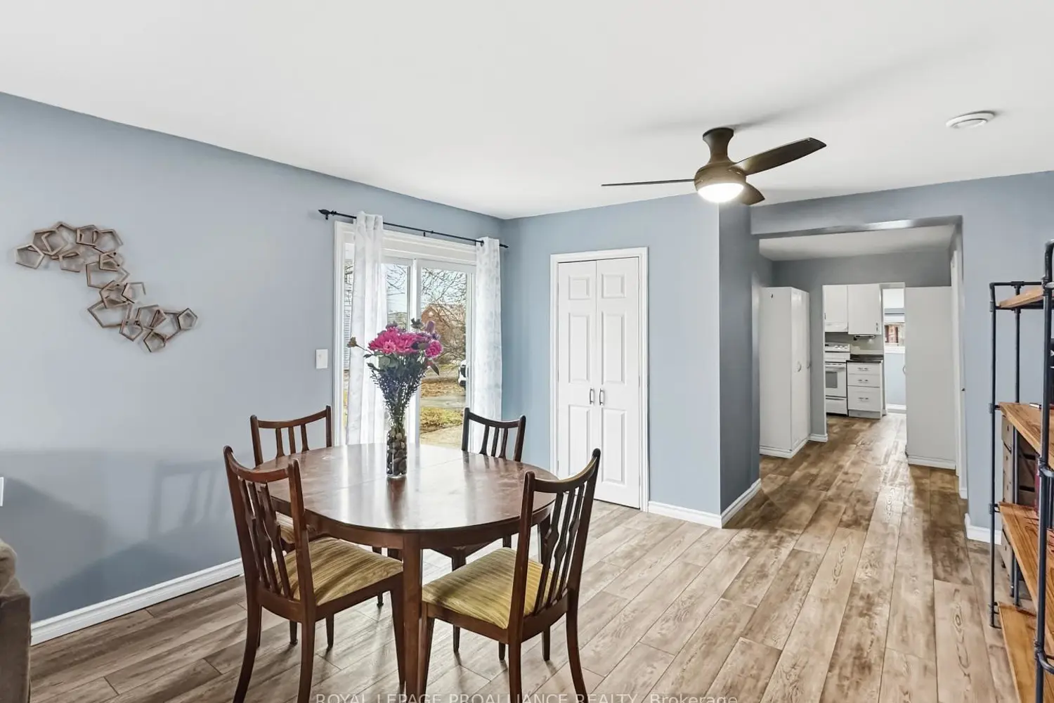 91 Lywood Street photo 2