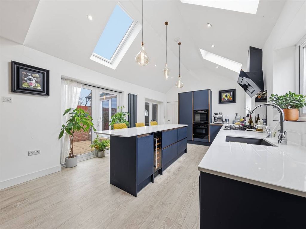 Additional image 4 of 5 bed detached bungalow for saleBullockstone Road, Herne Bay CT6