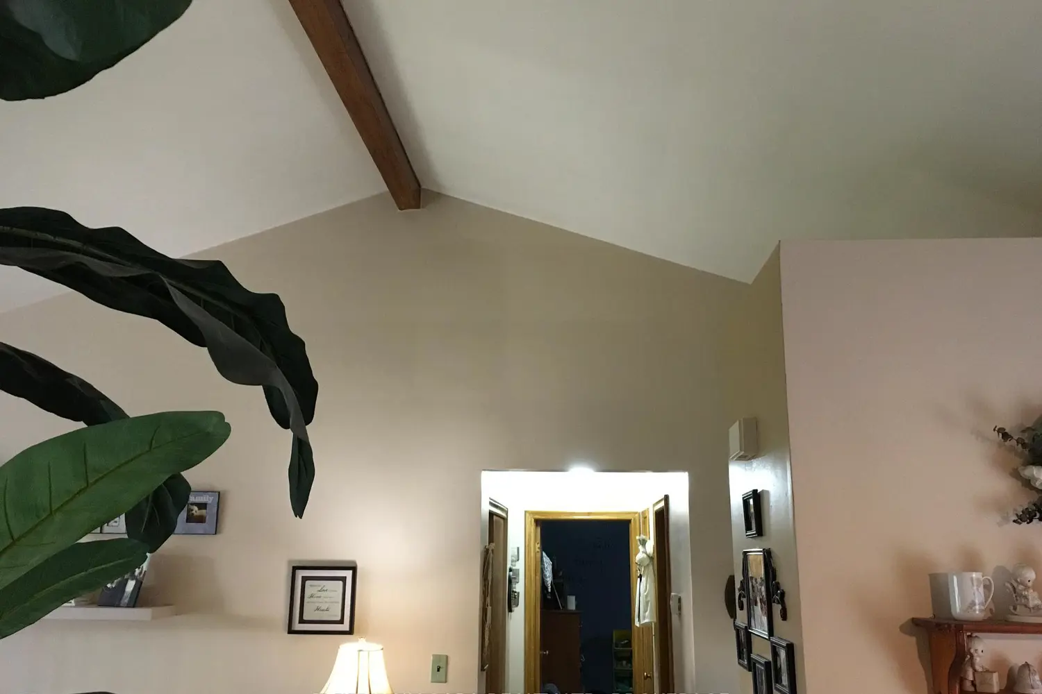 Additional image 6 of 4577 Drummond Road